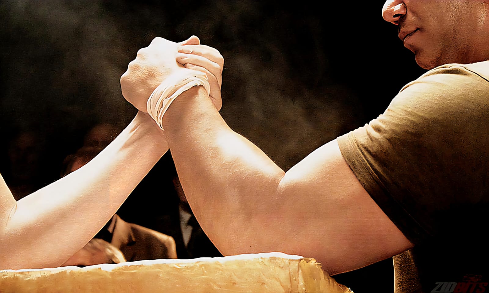 למה אנחנו ולא בנק