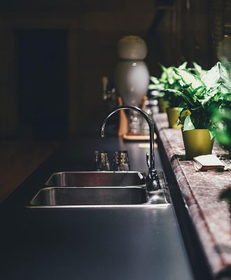 Cropped Faux leather Jacket