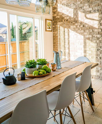 Cropped Faux leather Jacket