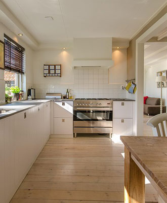 Cropped Faux leather Jacket